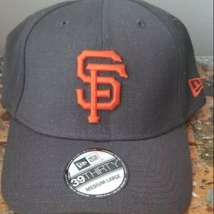 SAN FRANCISCO GIANTS NEW ERA 39THIRTY STRETCH FIT CAP HAT M/L DARK GREY